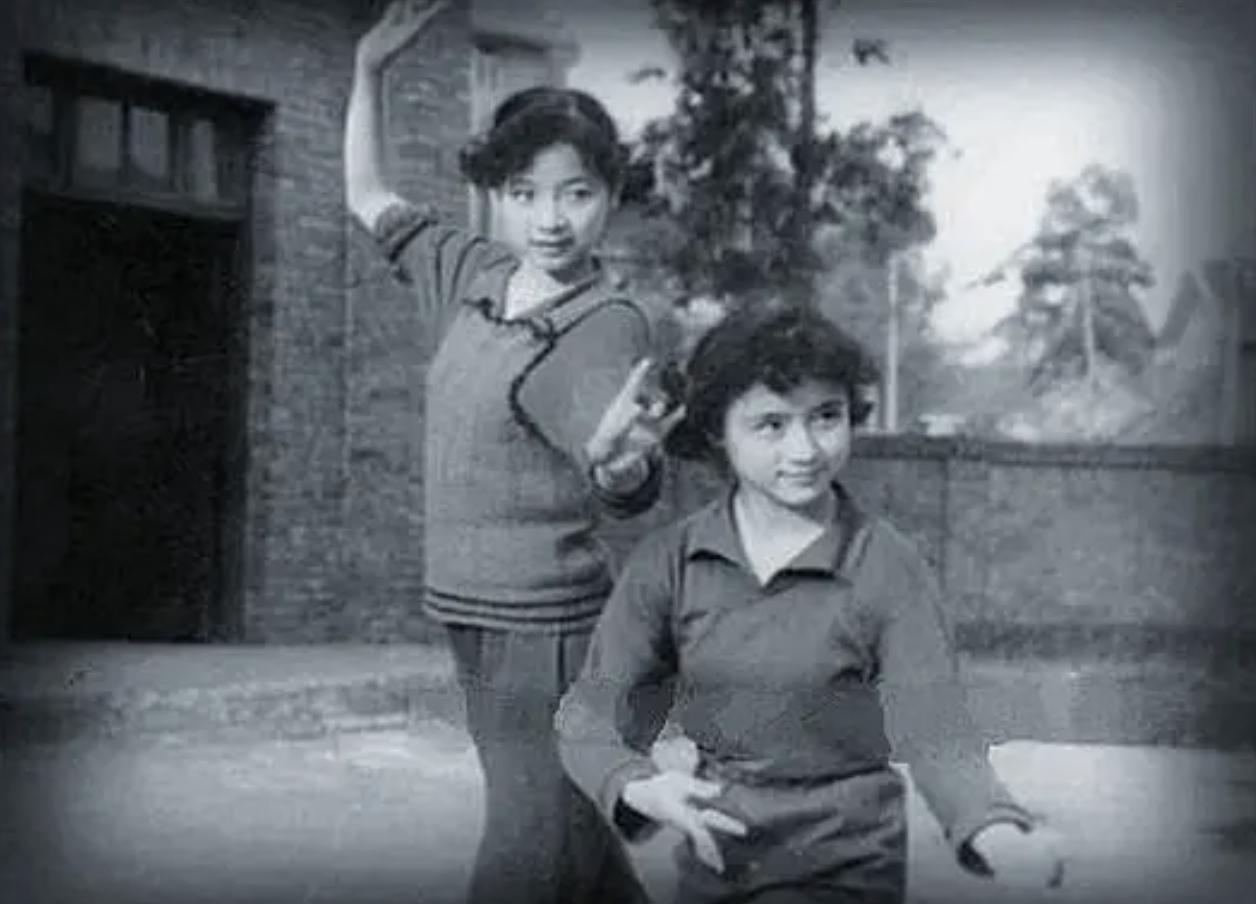 陈小艺有过几次恋情,陈小艺个人资料简介及老公