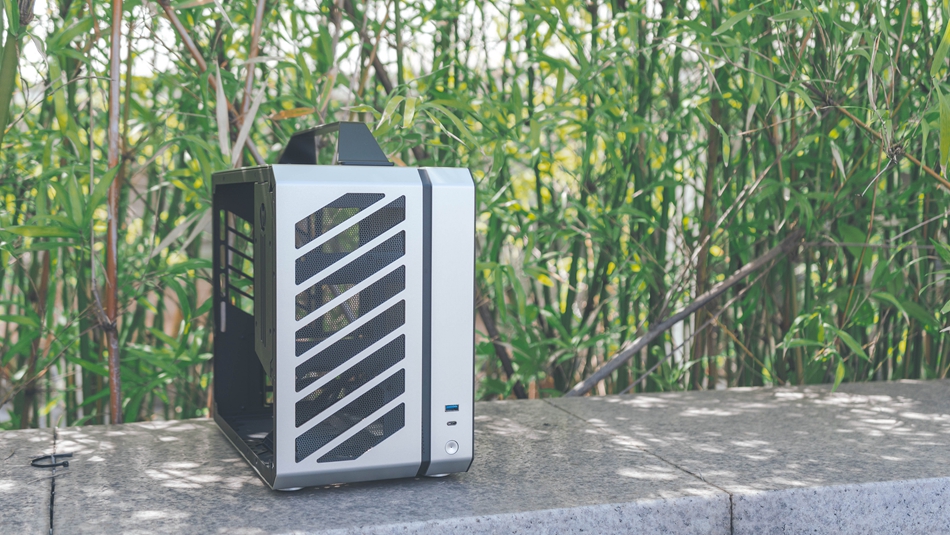 #试吃黑苹果BigSur——机械大师C28手提箱装机