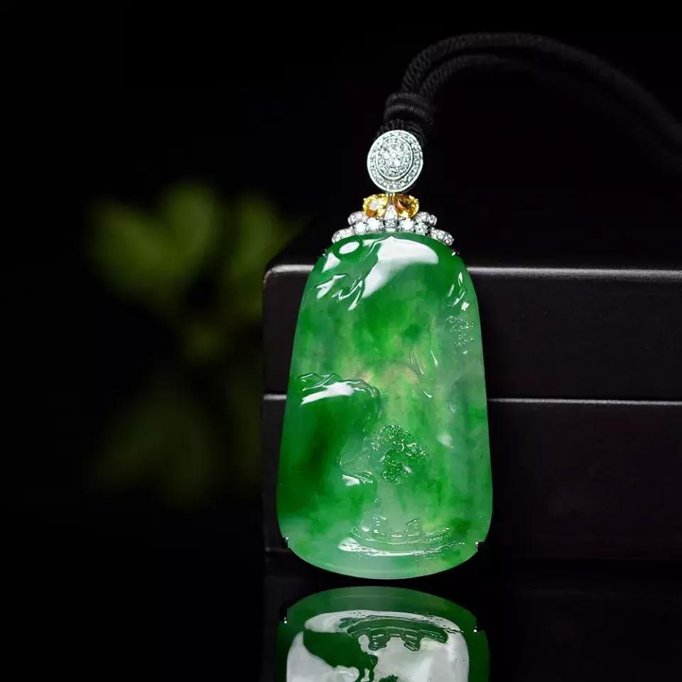 高品质翡翠送礼选什么,送礼翡翠怎么选