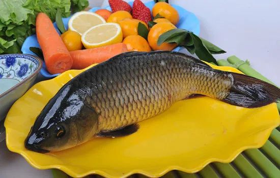 鲤鱼这样一锅炖简单下饭,鲤鱼最下饭的5种做法简单易学