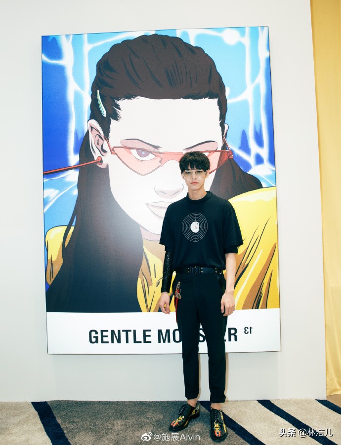 他是抖音大网红,选秀出道未成功,却被国际大牌看上,时尚感飙升