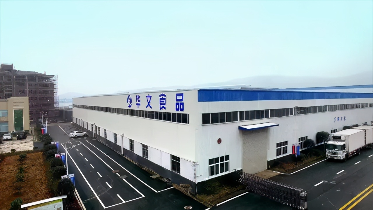 一年卖10亿小鱼干,一年卖7亿的小鱼干