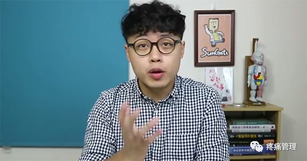 专门改善扁平足的运动,站着改善小腿外翻