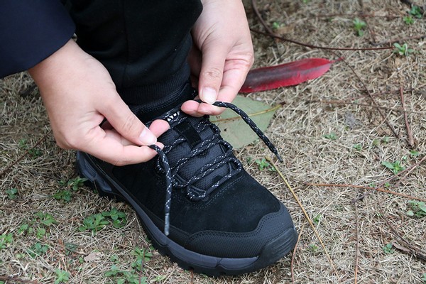 好马配好鞍效果图,好打理户外越野徒步鞋推荐哪种