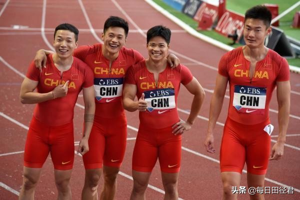 亚洲飞人苏炳添特写200字,飞人苏炳添简历