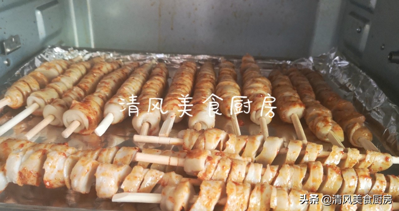 街头火爆的烤面筋教程,夜市面筋怎么烤好吃又简单
