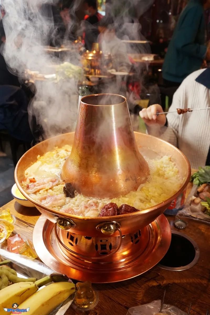 自助烤串涮肉餐厅,川式自助涮烤火锅