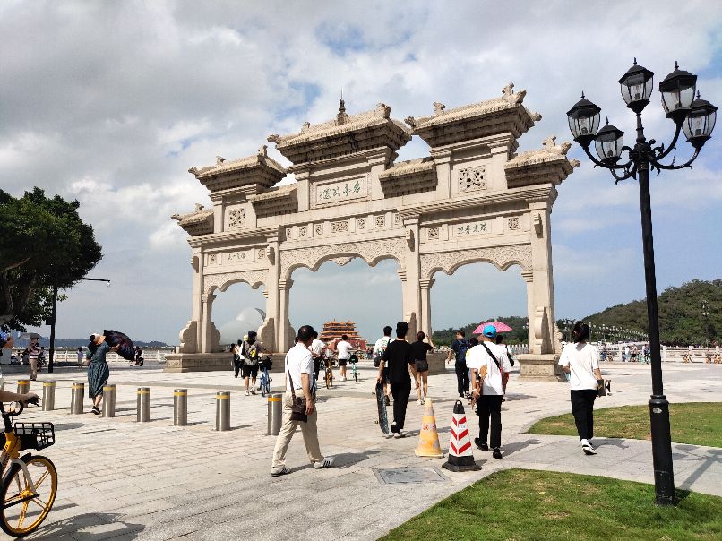 珠海野狸岛到港珠澳,珠海野狸岛的山可以爬吗