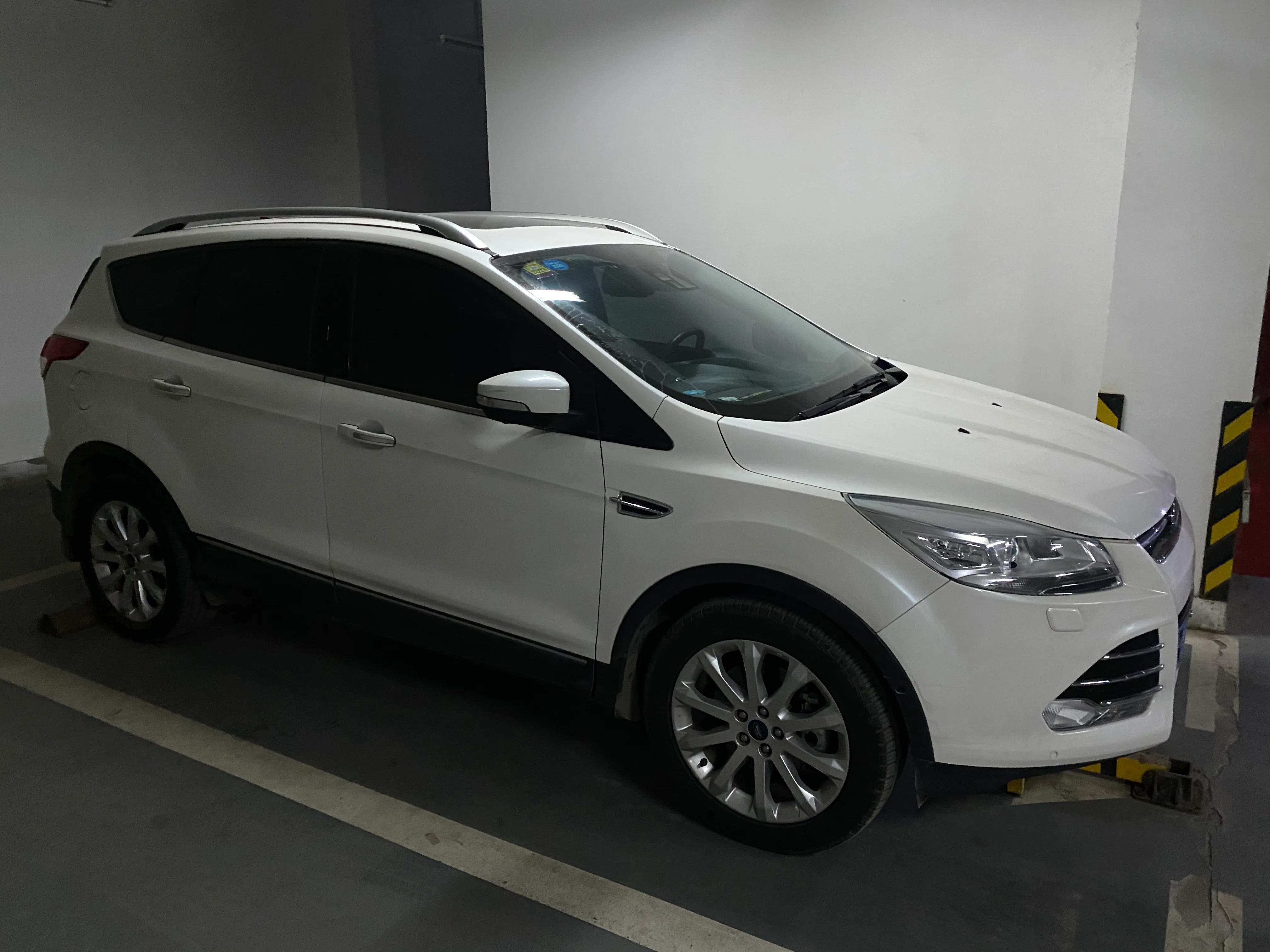 13年福特翼虎四驱顶配2.0高速狂飙,经典情怀老车06款福特翼虎进口版