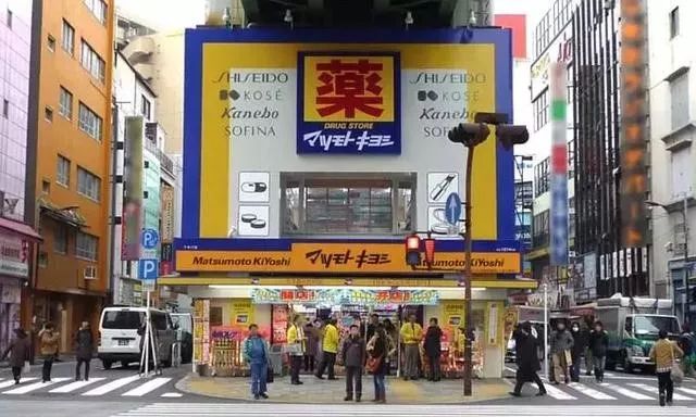 日本药妆店讲中文日本店员,日本便利店店员会说中文