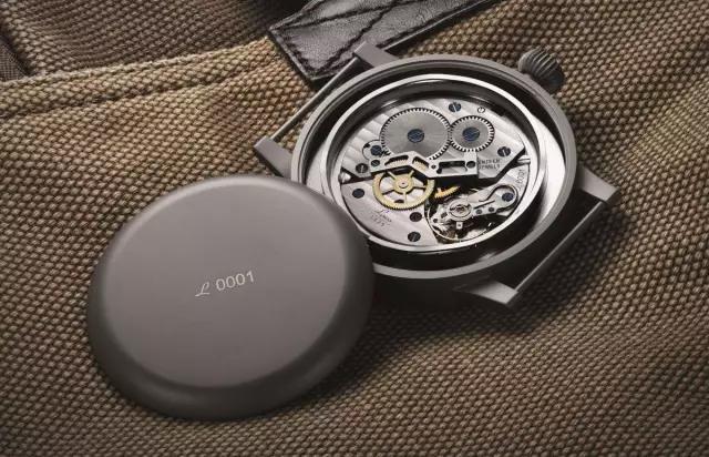 朗坤手表在德国是什么档次,朗坤手表是复古造型吗