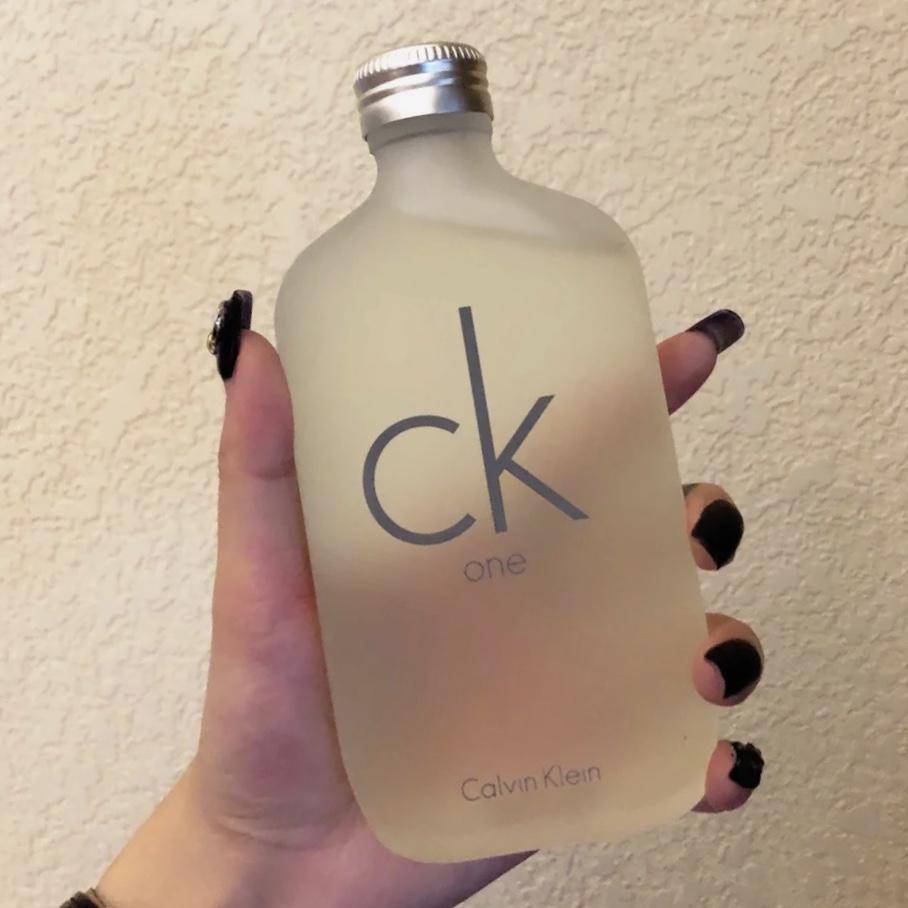 淡淡的花香味大牌香水推荐,最新款独特淡香的香水推荐