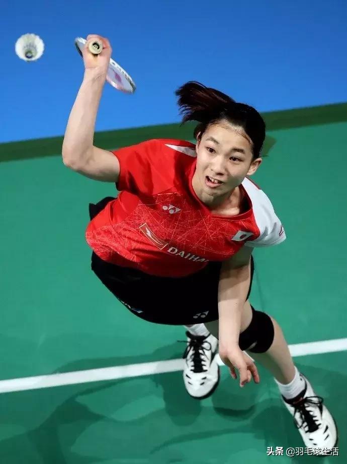 高远球易犯错误,高远球易犯错误及纠正方法