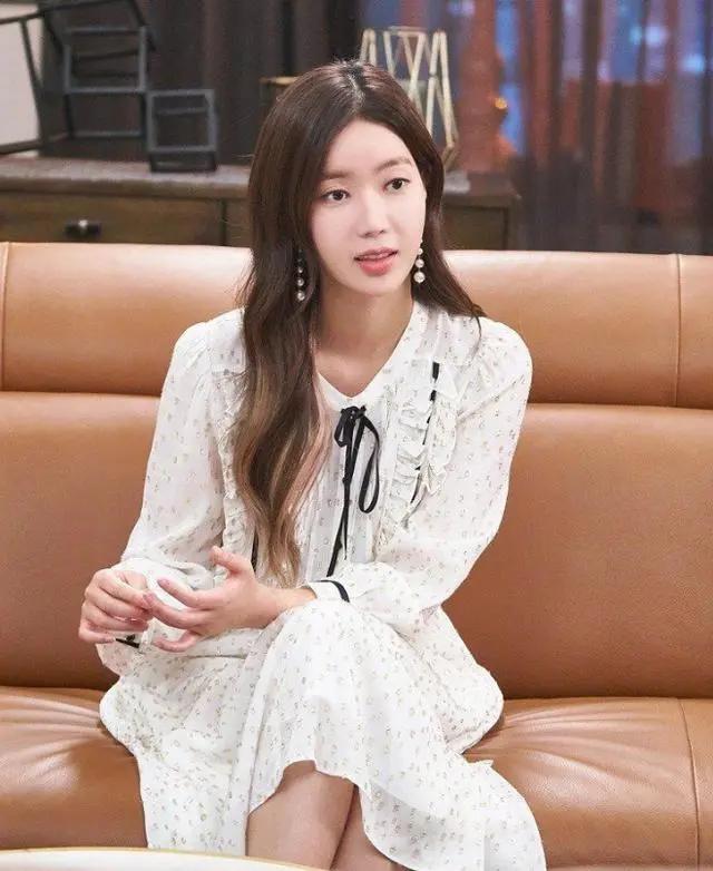 优雅的家女主穿搭西装,优雅的家合集104