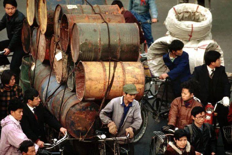 那个开放、捞金、激情的90时代，才仅仅过去了20年而已