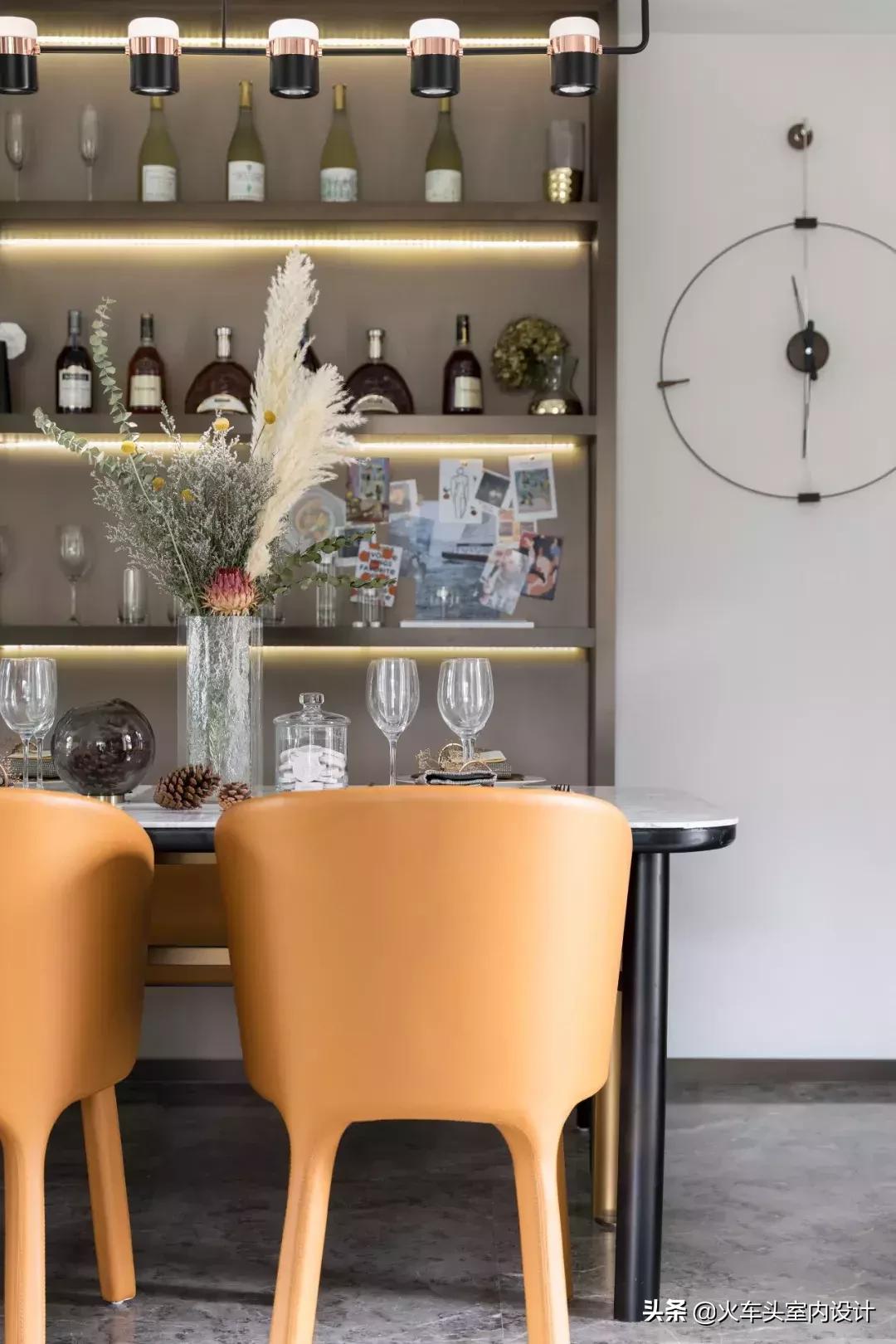 将自然风景与诗人的作品相融合,将大自然唯美意境留在瞬间