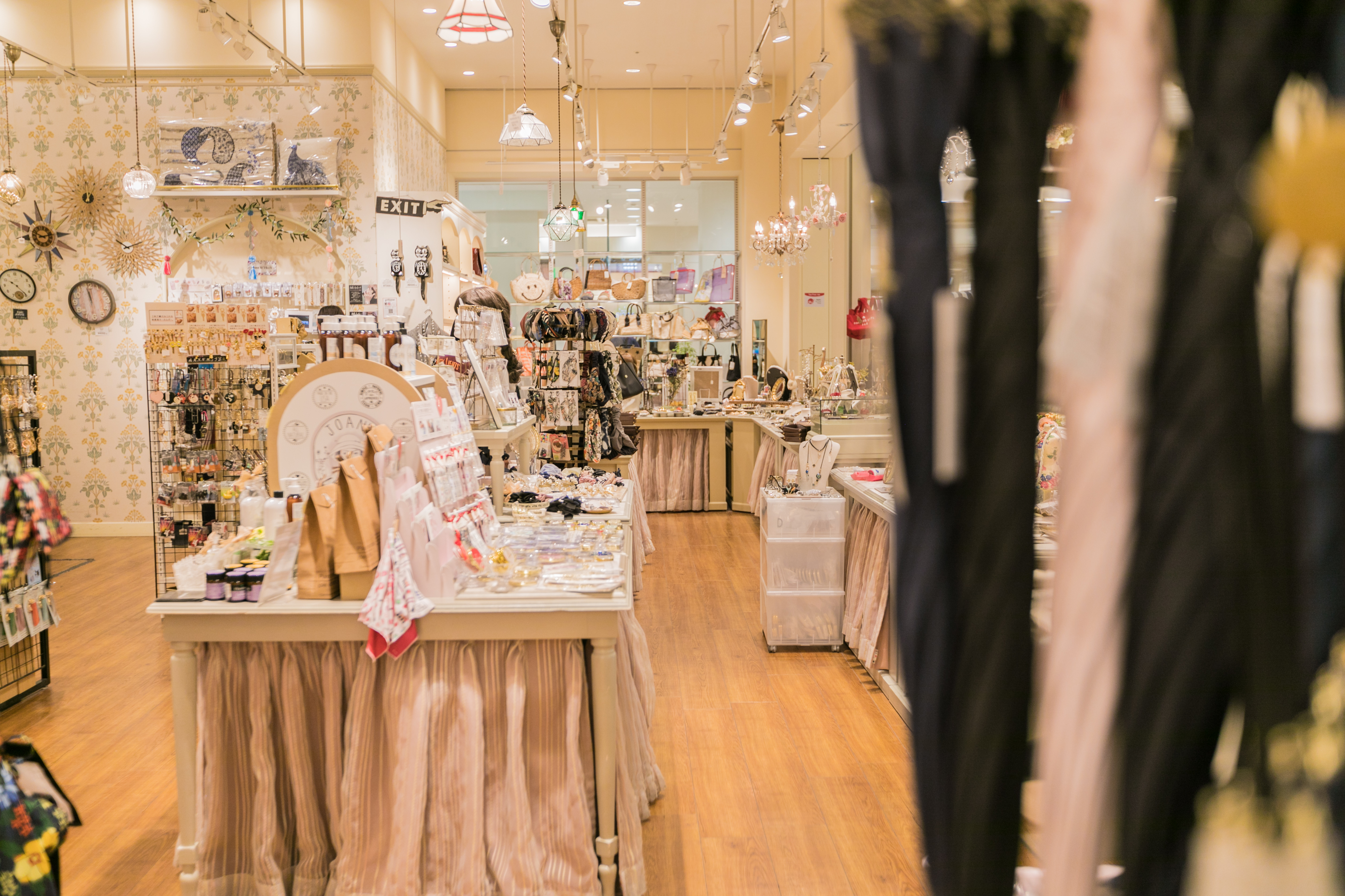 冲绳两条购物街,但中国人更喜欢去新建,大有赶超老街的趋势