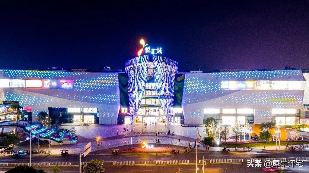 这几年广州最火爆的楼盘,广州十大楼盘排名榜评论最多