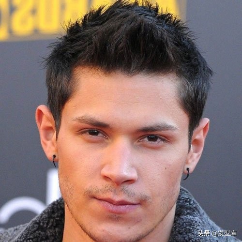 常见的飞机头,颓废莫霍克发型
