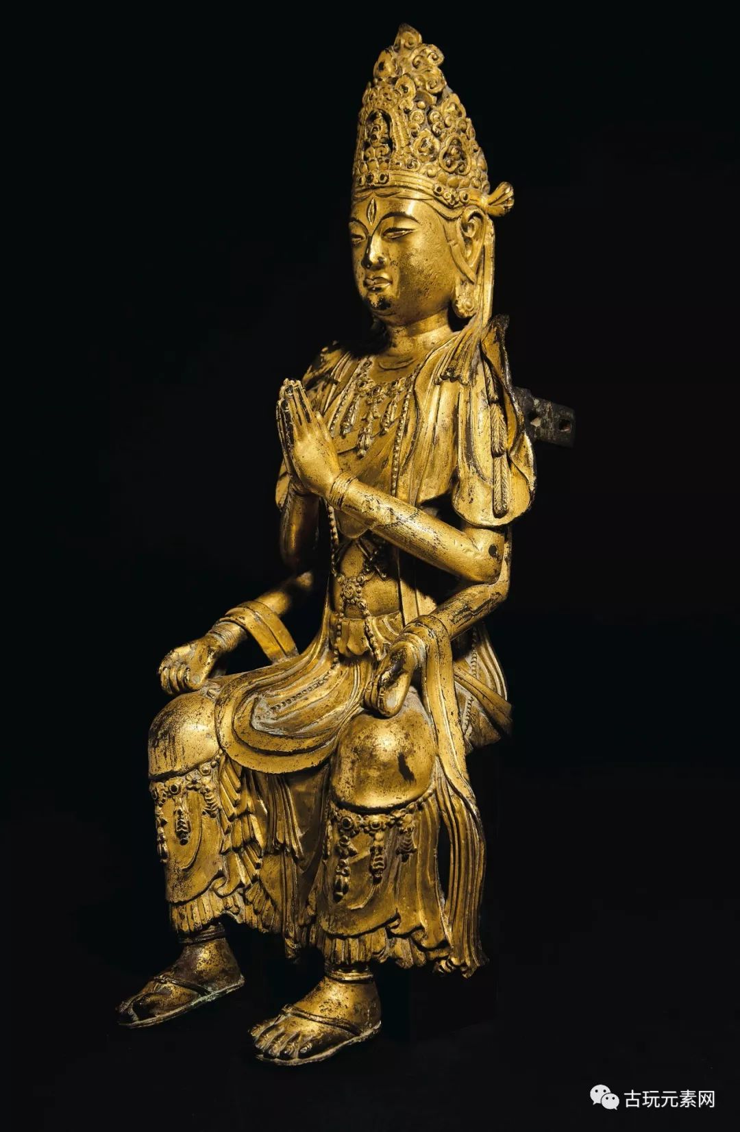 纽约苏富比总成交约1.2亿乾隆青白玉双鱼洗近2000万人民币成交