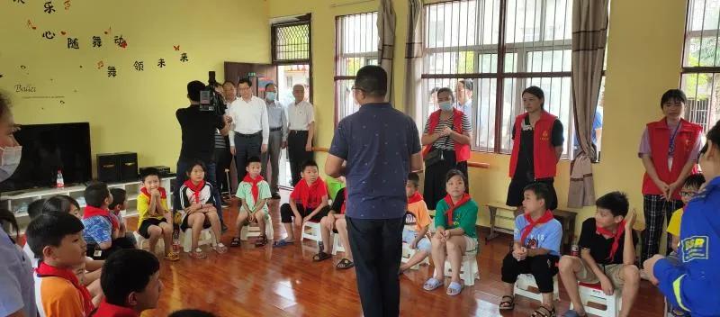 俯首甘为孺子牛——洪湖市民政局28名干部汛期抢险安置工作纪实