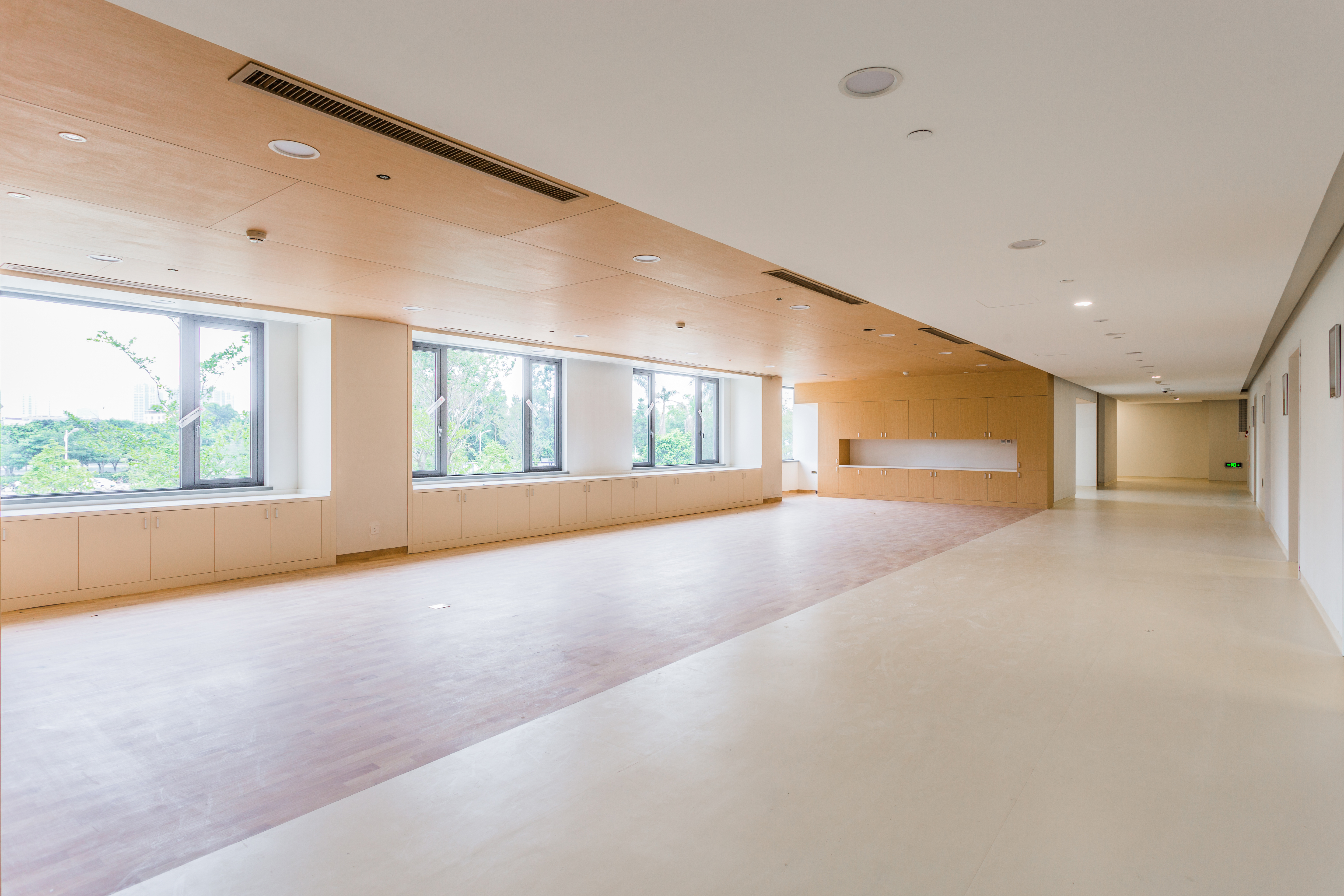 厦门弘爱医院院长,弘爱医院架构