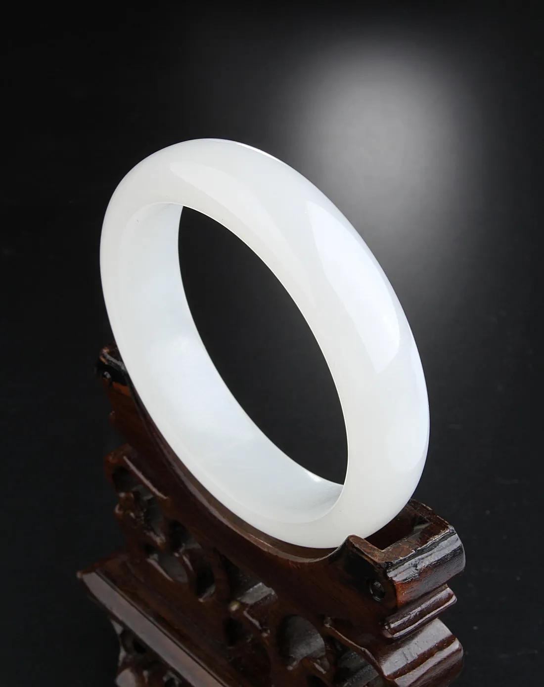 各地玉石的鉴别与特征,玉石的种类及特征及鉴别方法