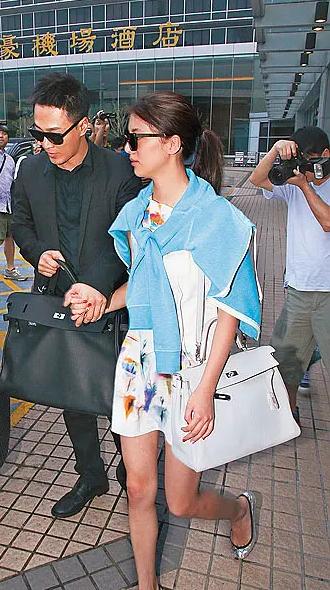 林峰前任吴千语收千万豪宅，收入不高却背爱马仕，满身大牌也翻车