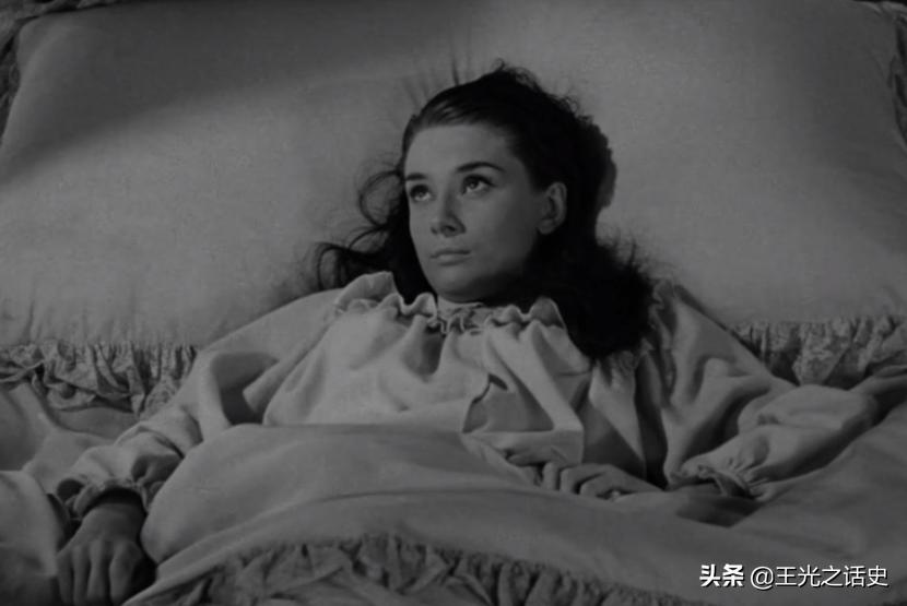 奥黛丽赫本成熟时期电影简介,1953年赫本《罗马假日》