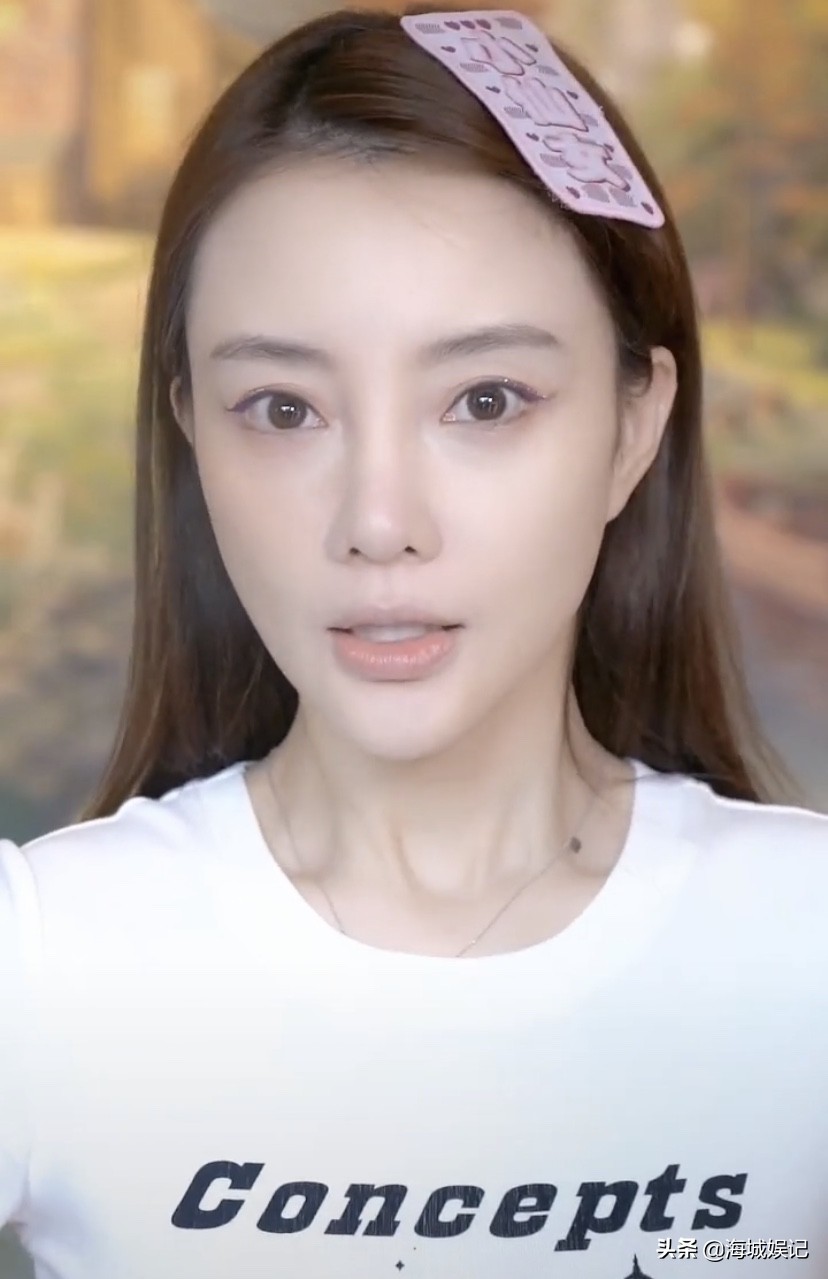 李小璐美妆博主,李小璐打扮似少女