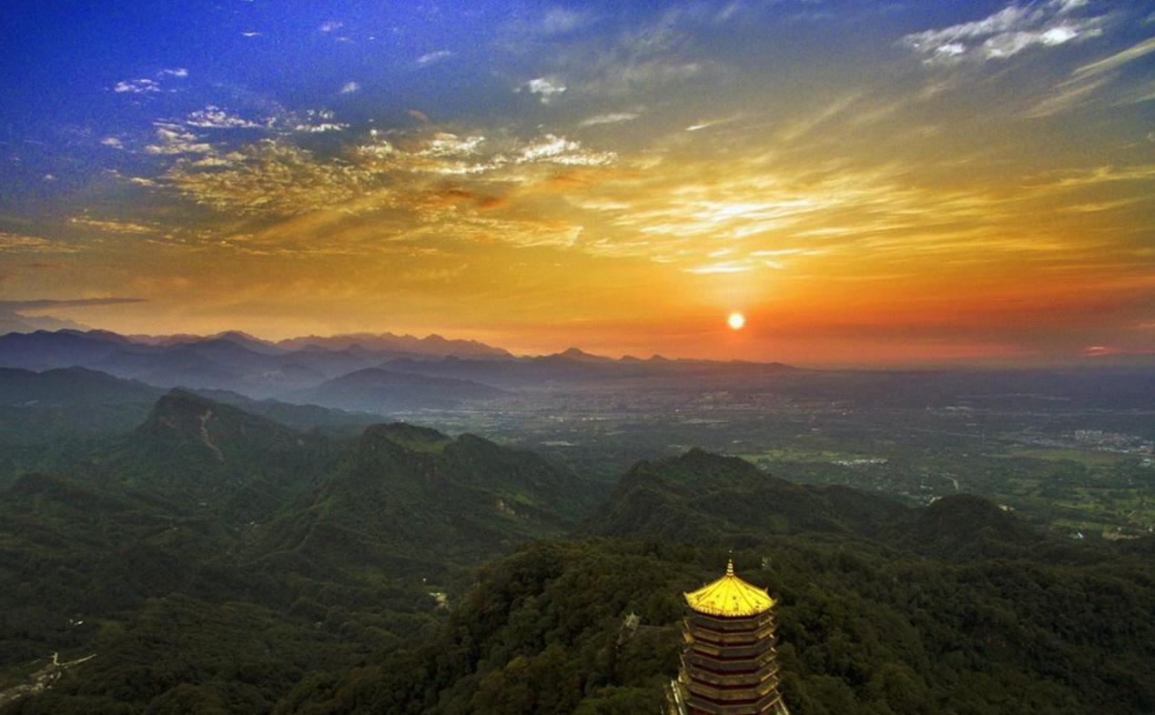 成都旅游必去十大景点推荐峨眉山,成都旅游必去十大景点推荐武侯祠