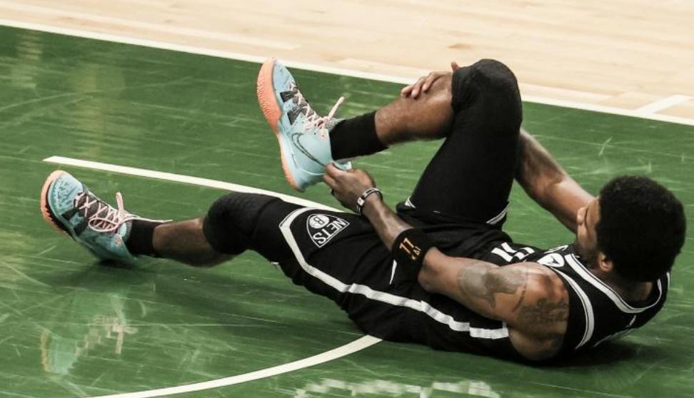 欧文赛后一场话再引争议,王猛和杨毅谈欧文本赛季的表现