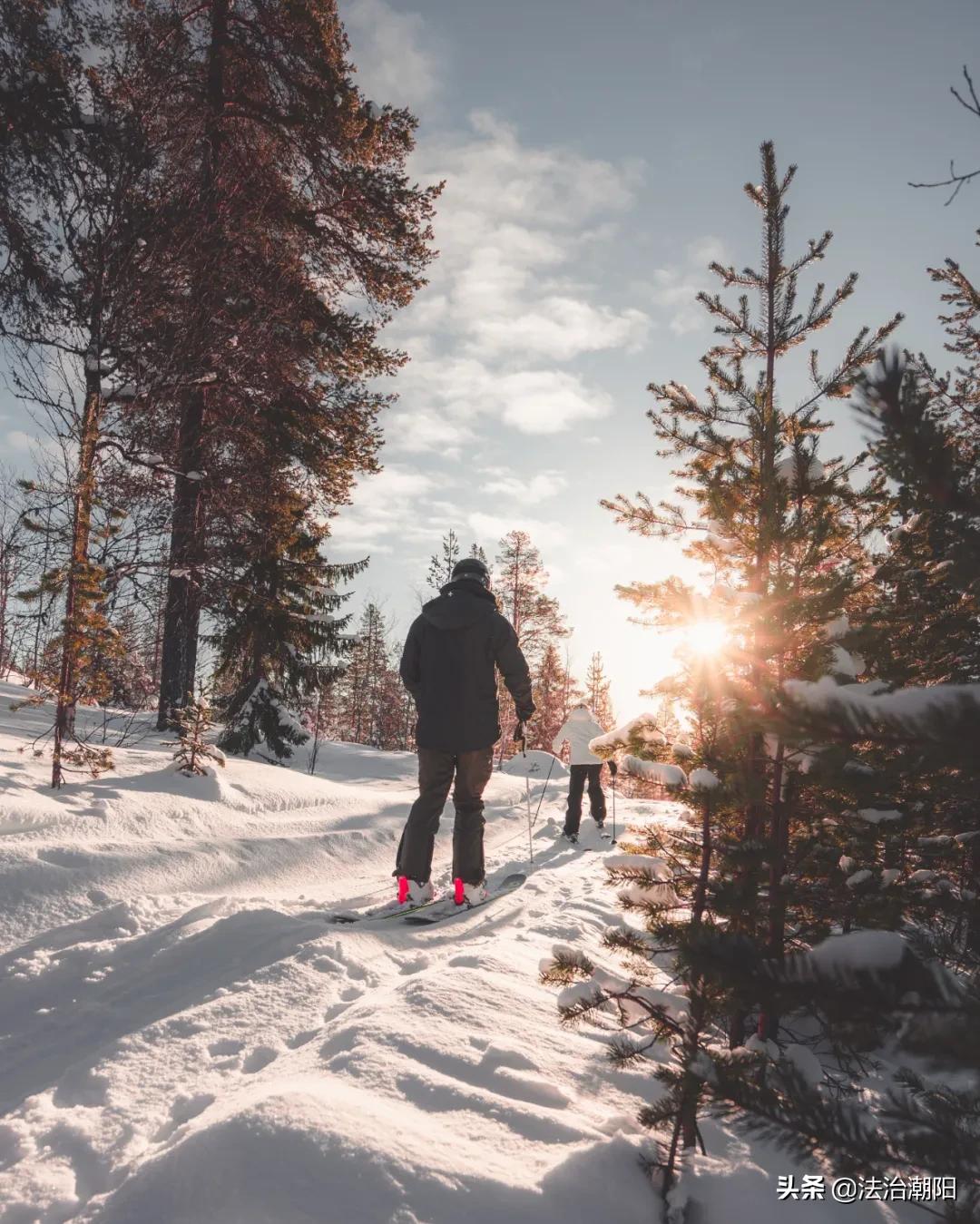 羽绒服越薄越好还是越厚越好,羽绒服穿得越厚越好吗