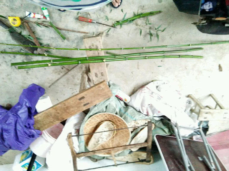 用竹子做鱼竿去小河钓鱼,日本自制竹子鱼竿过程视频