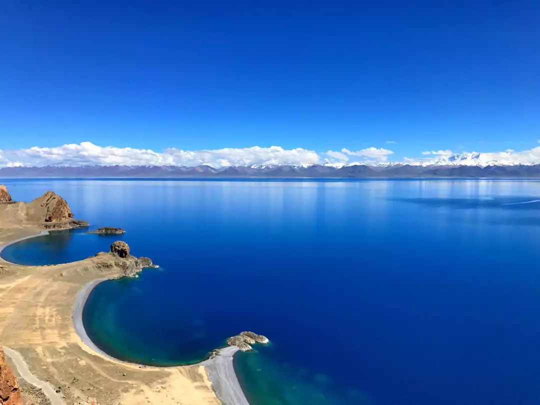 好想一起在这个古镇共度余生,我想和你去大草原的湖边是什么歌