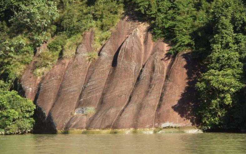 韶关丹霞山一日旅游攻略,去韶关丹霞山旅游攻略
