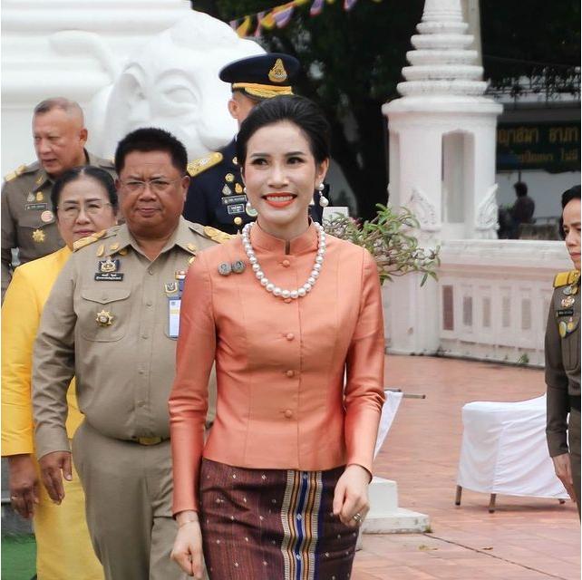 泰王妃诗妮娜回国了吗,泰王妃诗妮娜最新视频