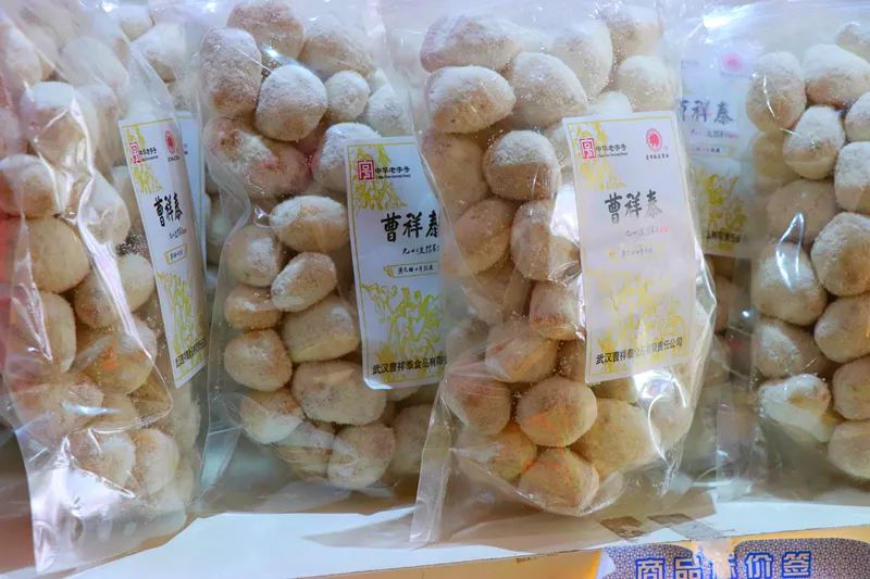 慢悠悠在司门口晃荡，感受武汉老城区的宠辱不惊