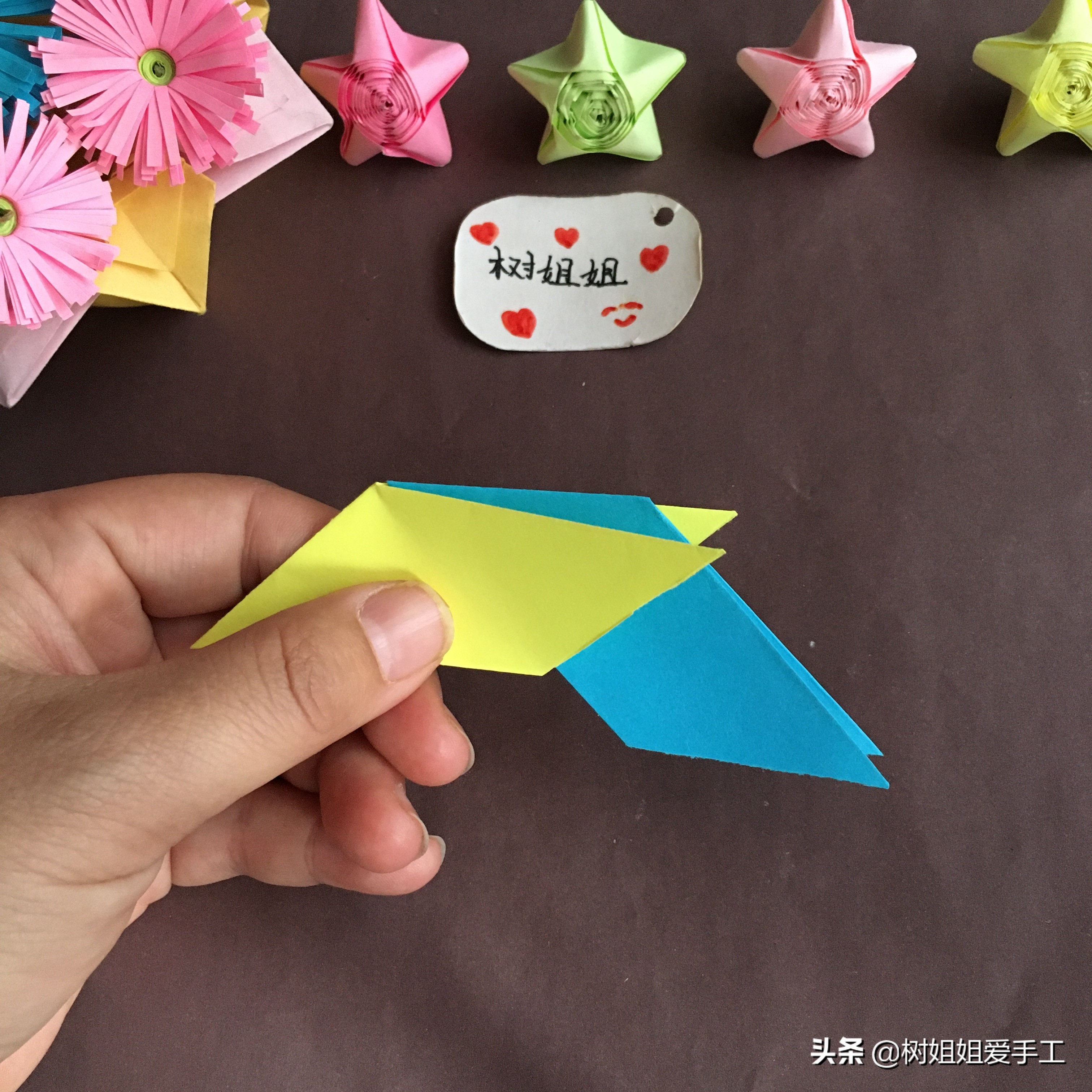 正方形纸折玩具飞镖变形,怎么用正方形纸折八角飞镖