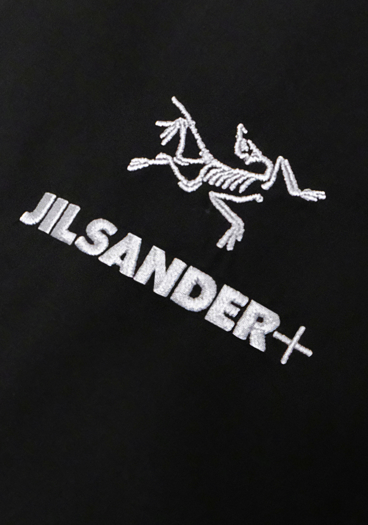 jilsanderarcteryx联名,jilsanderplus联名arcteryx限量