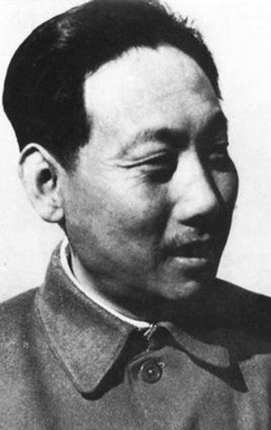 浅谈55年授衔时未任＂四副二高＂职务的行政三级人员任职与工资