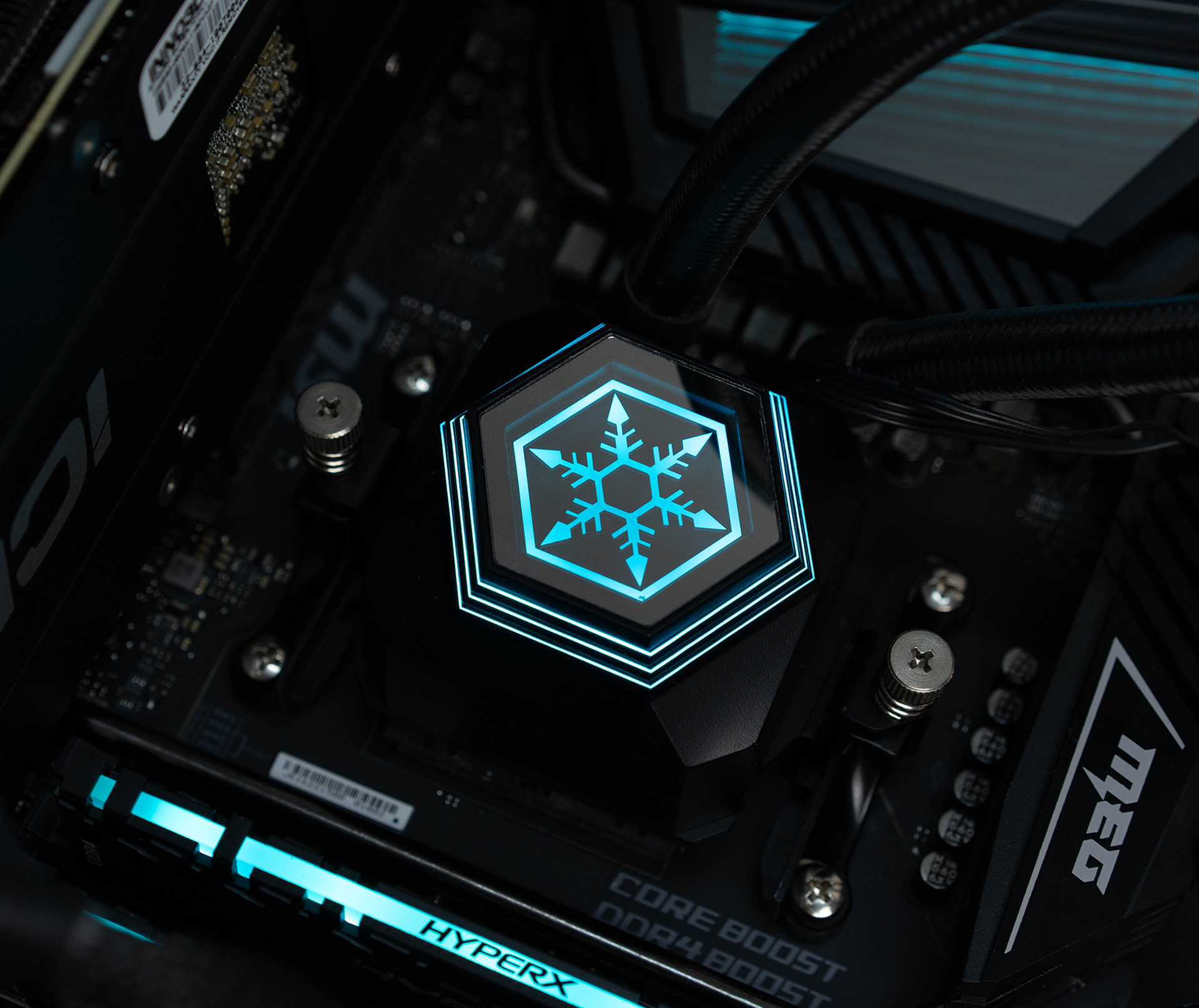 入手十二核旗舰就能爽了？你还缺一个强悍的360水冷