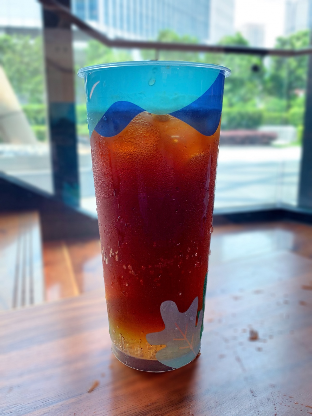 星巴克出了酒精饮料？8款星巴克新品冰调全线测评！