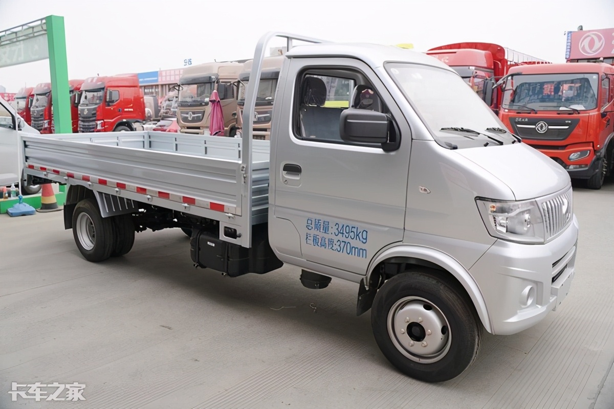 长安神骐t20厢货三米六,长安神骐3.3米货车能拉多少吨