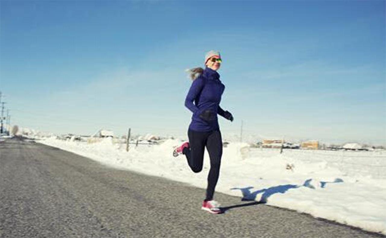 冬天穿得很厚还是全身冷,冬天穿再多衣服也感觉冷怎么办