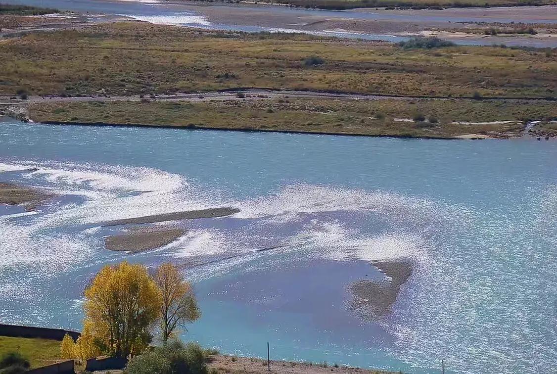 永远的西藏歌曲,冬日的拉萨河