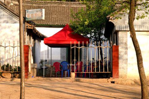 西泰山是什么样的,西泰山为啥叫西泰山