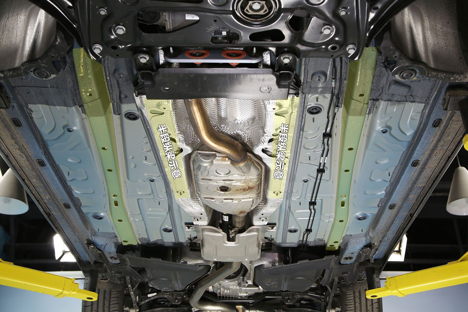 探岳发动机护板拆卸视频,大众探岳底盘装甲