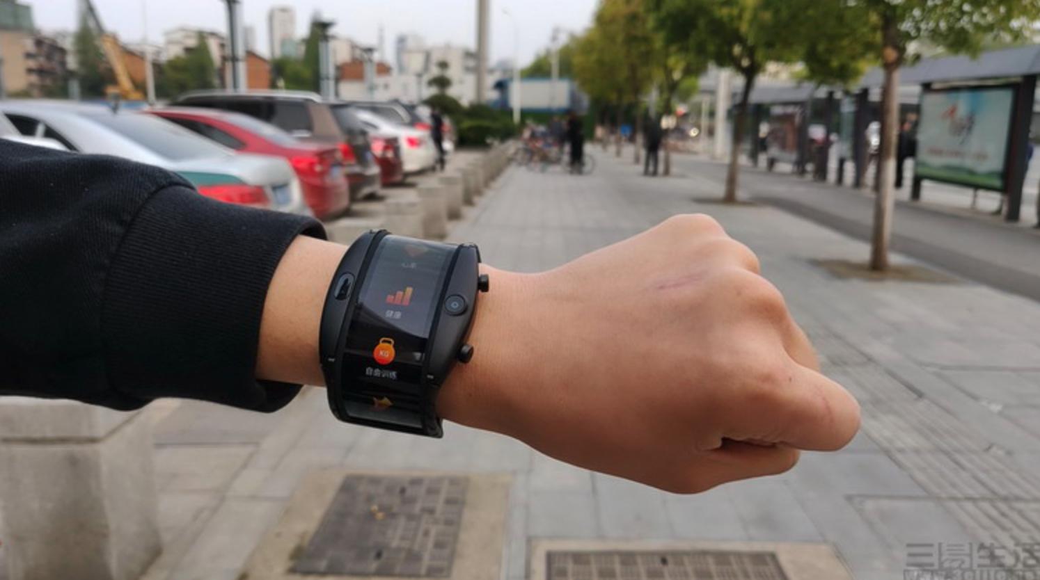 努比亚阿尔法腕机详细测评,小白测评努比亚阿尔法