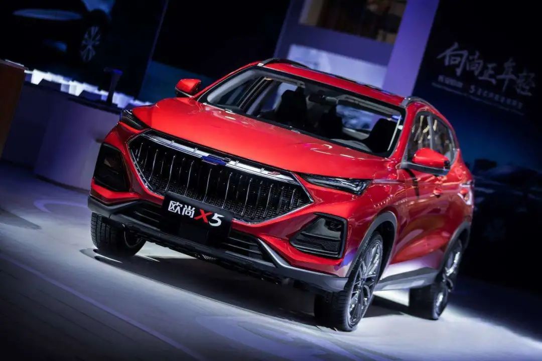 长安欧尚月销量多少,连续4个月销量破万长安欧尚x5